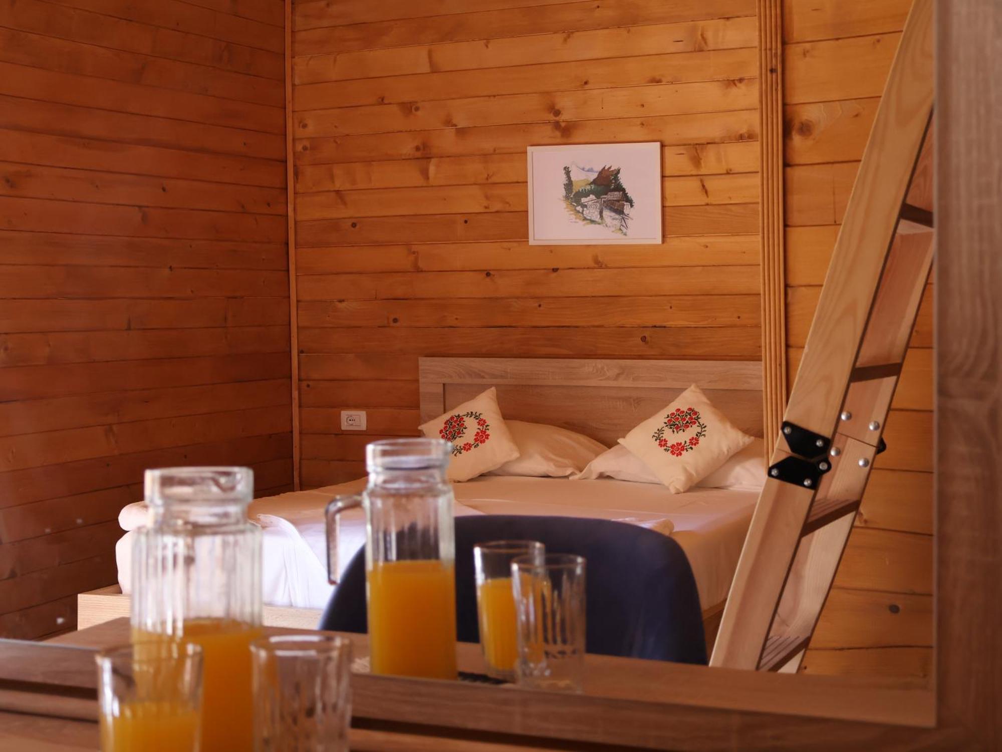 Mik Hotel Valbona 外观 照片