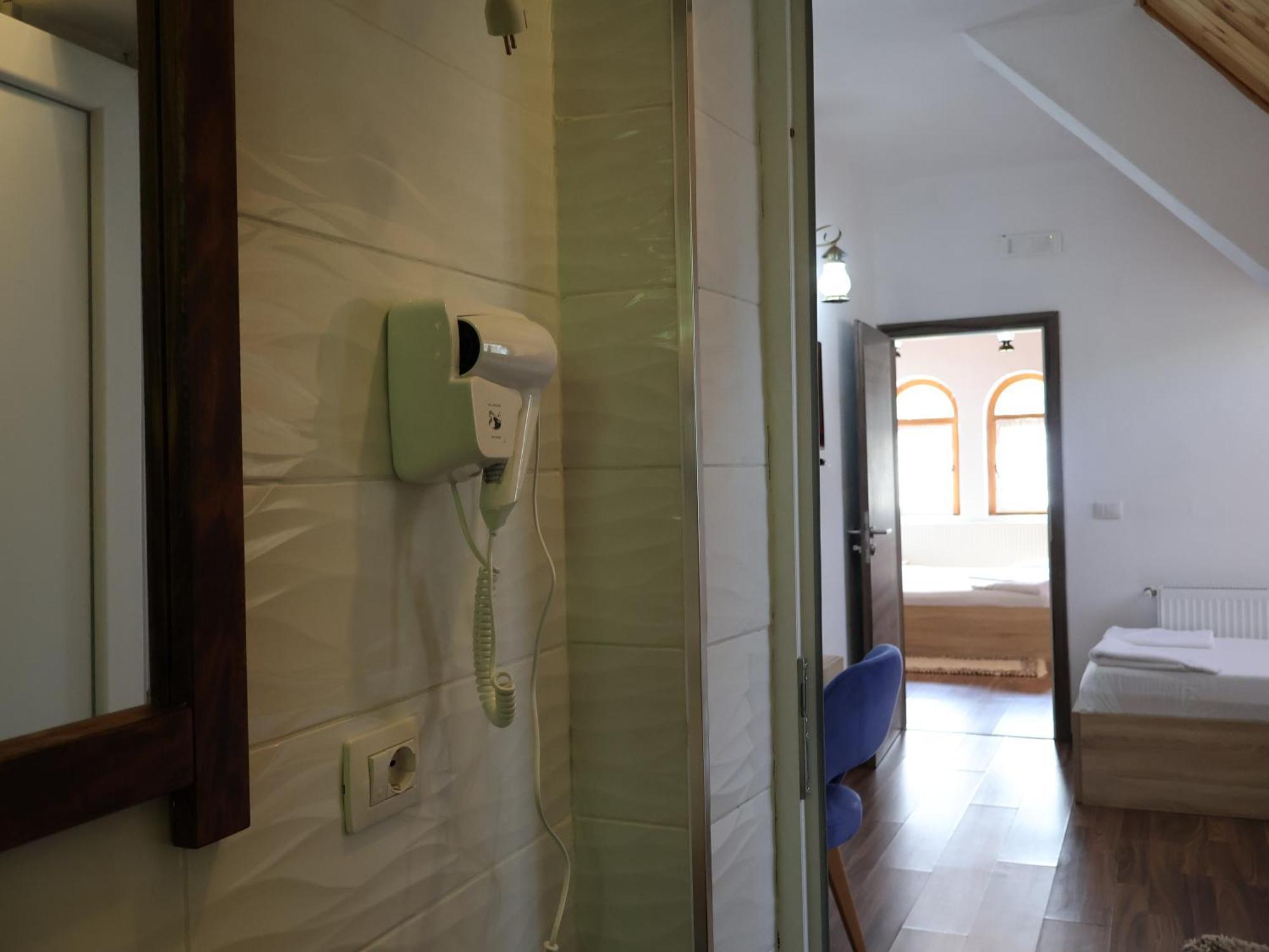 Mik Hotel Valbona 外观 照片