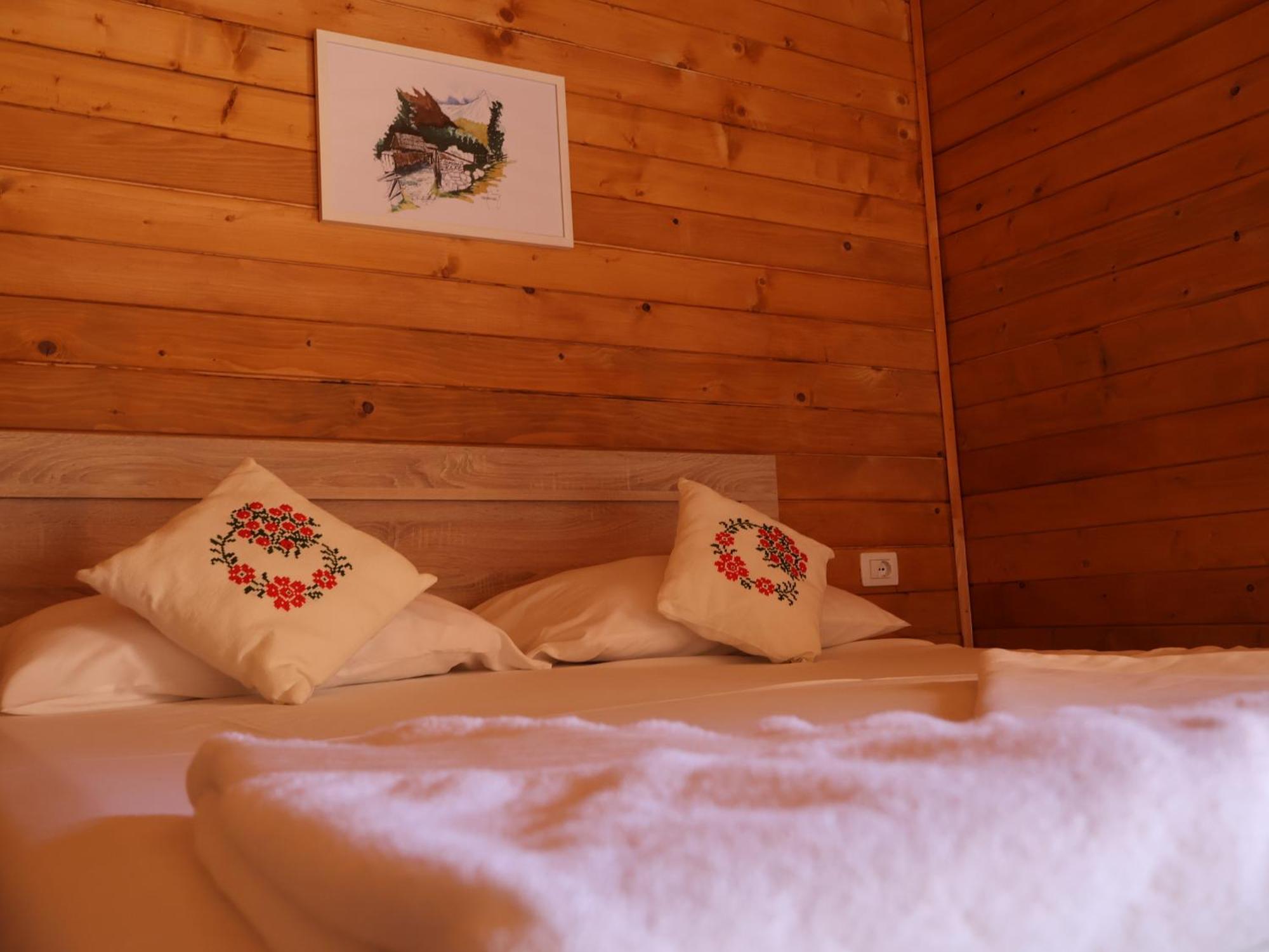Mik Hotel Valbona 外观 照片