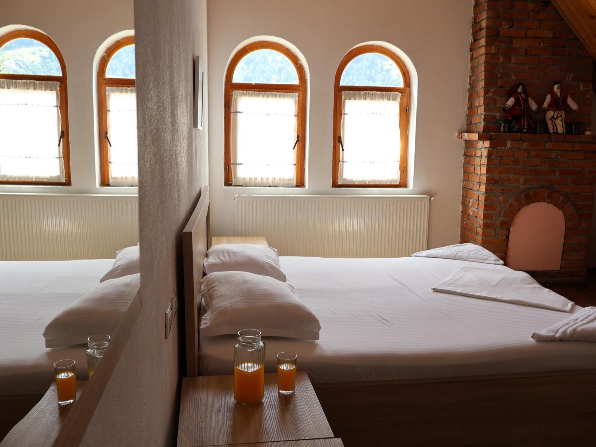 Mik Hotel Valbona 外观 照片