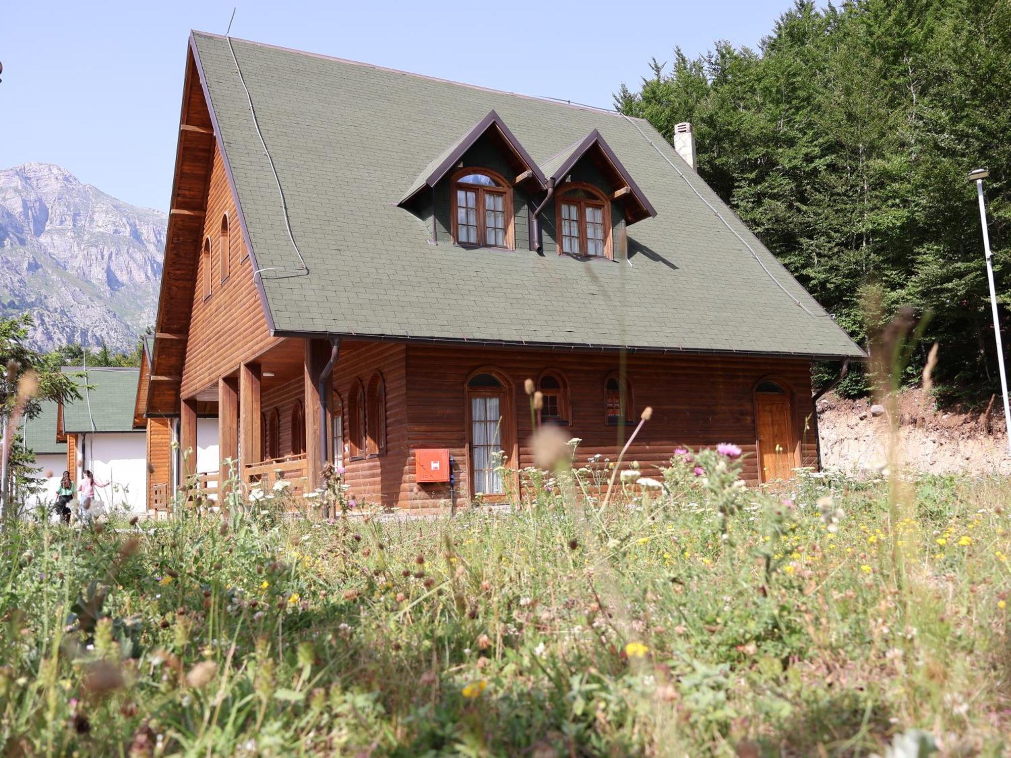 Mik Hotel Valbona 外观 照片